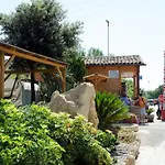Semesterpark Kamemi Village&camping 4*