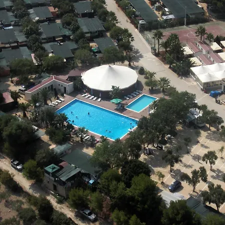 Üdülőpark Kamemi Village & Ribera