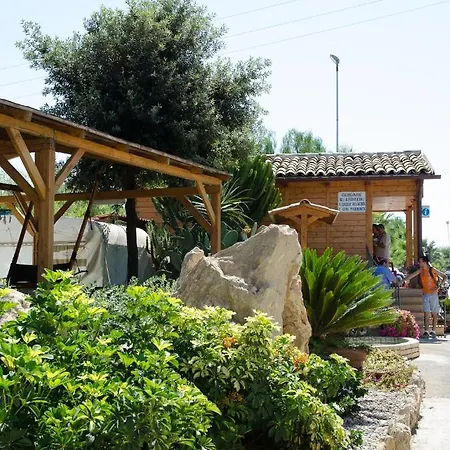 Kamemi Village & Ribera