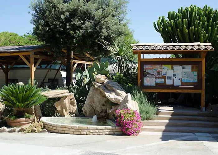 Kamemi Village & 4* ريبيرا