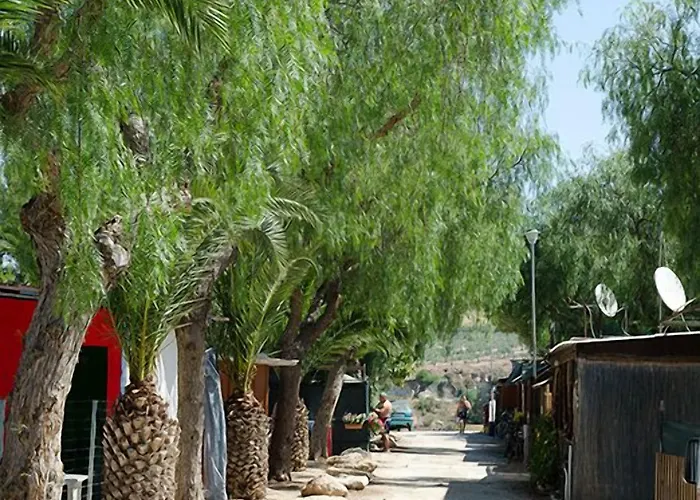 منتزه العطل Kamemi Village &