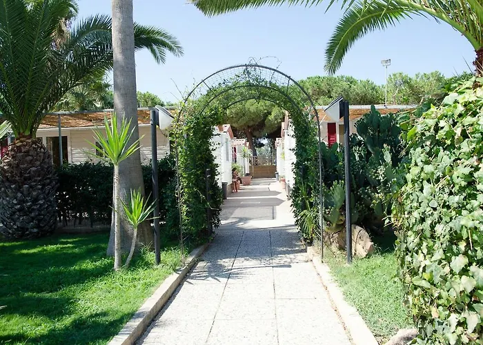 Kamemi Village & ريبيرا