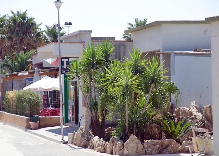 Kamemi Village & 4* ريبيرا