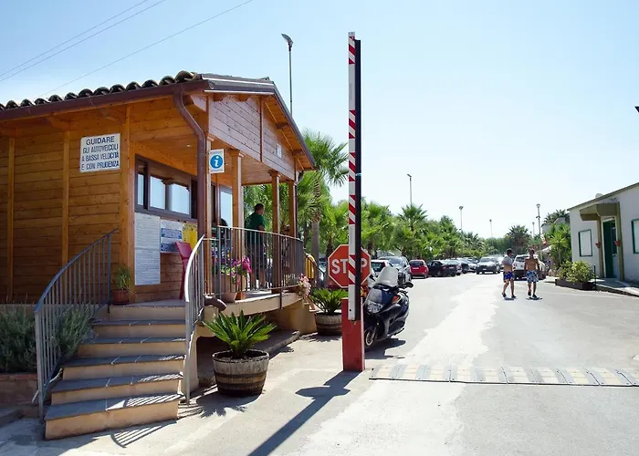 Kamemi Village & ريبيرا